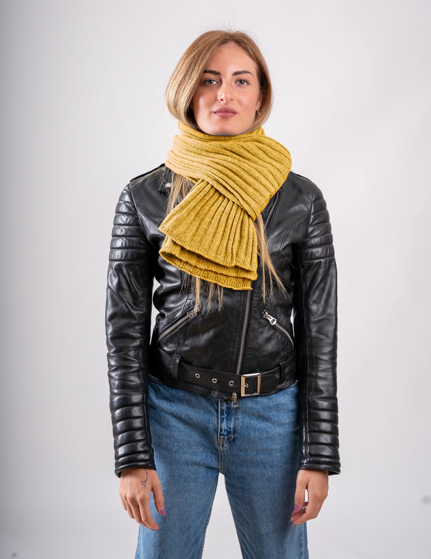 Sciarpone a coste al 100% in pura lana - Made in Italy