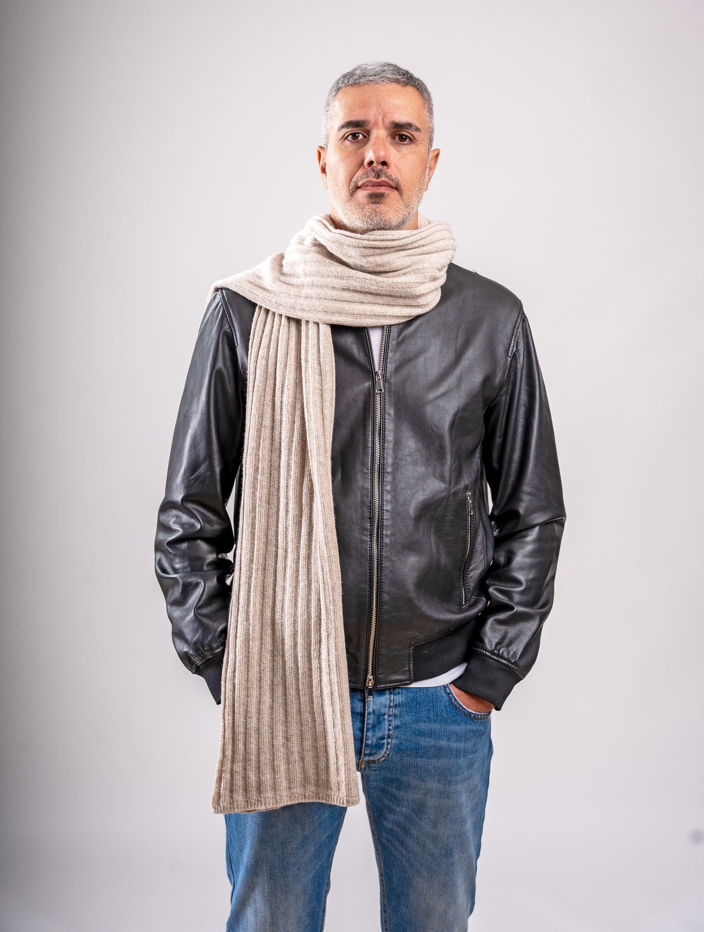 Sciarpone a coste al 100% in pura lana - Made in Italy