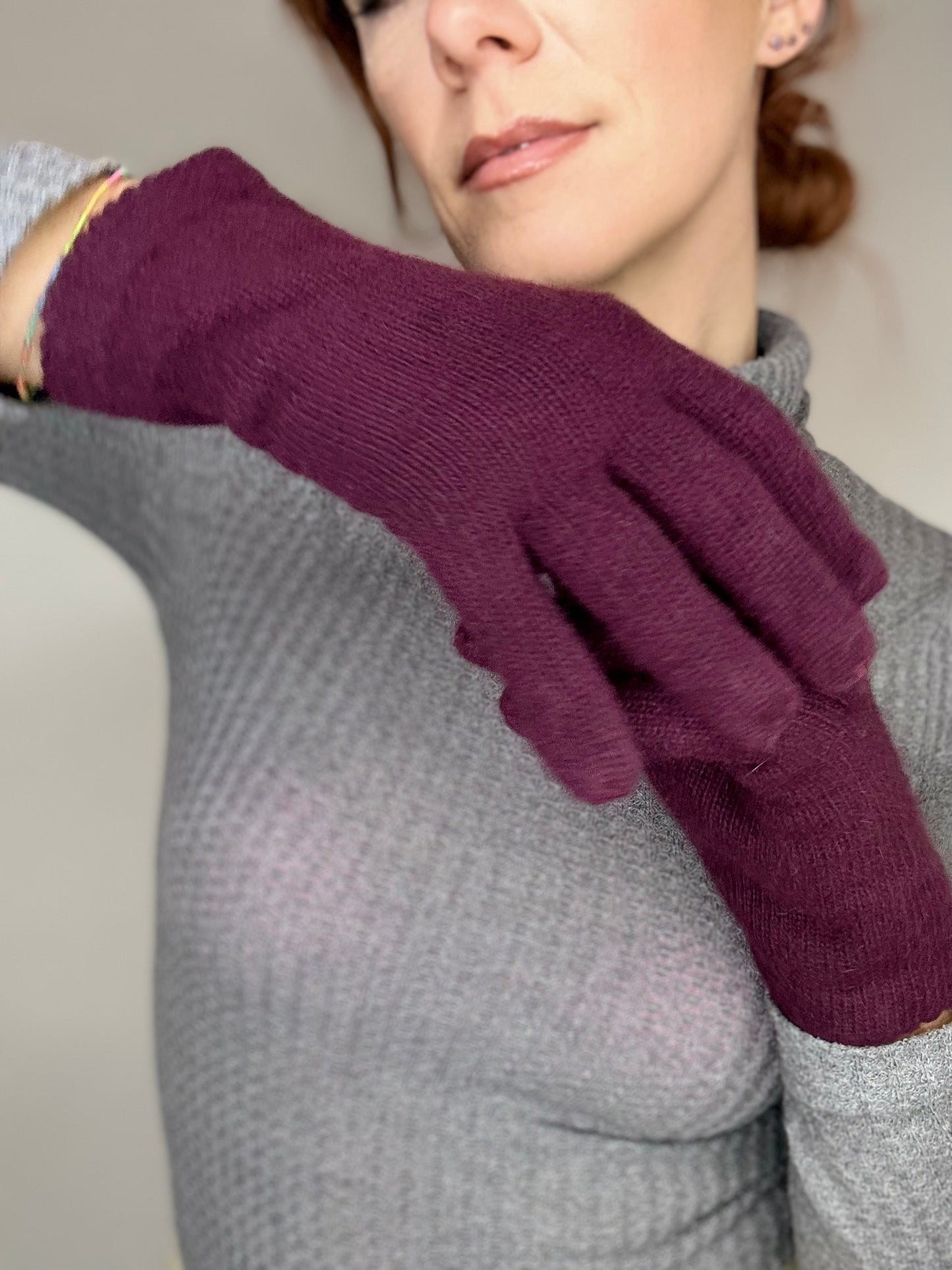 Guanti in lana misto angora da Donna con bordo smerlato - Made in Italy