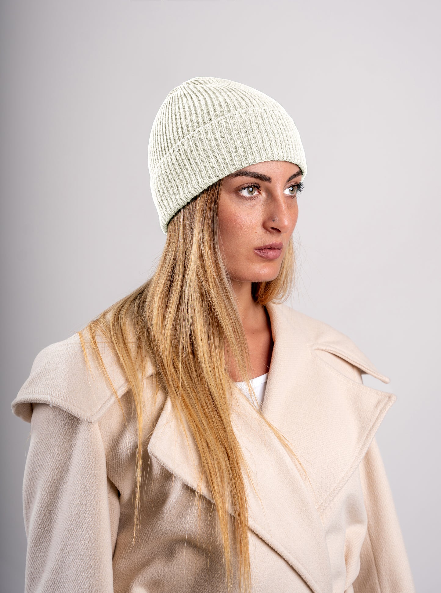 Berretto in Maglia al 100% in Lana a coste 1X1 - Unisex - Made in Italy