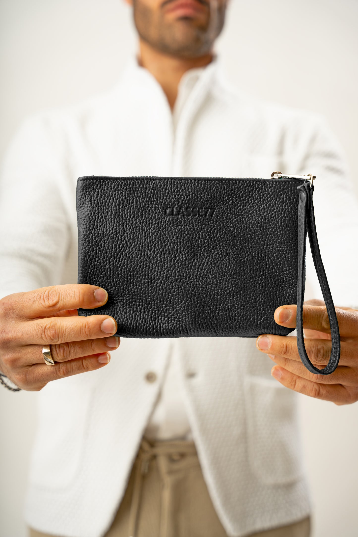 Pochette a Mano in vera Pelle morbida - Borsetta Piccola Clutch con Laccetto - Unisex - Made in Italy