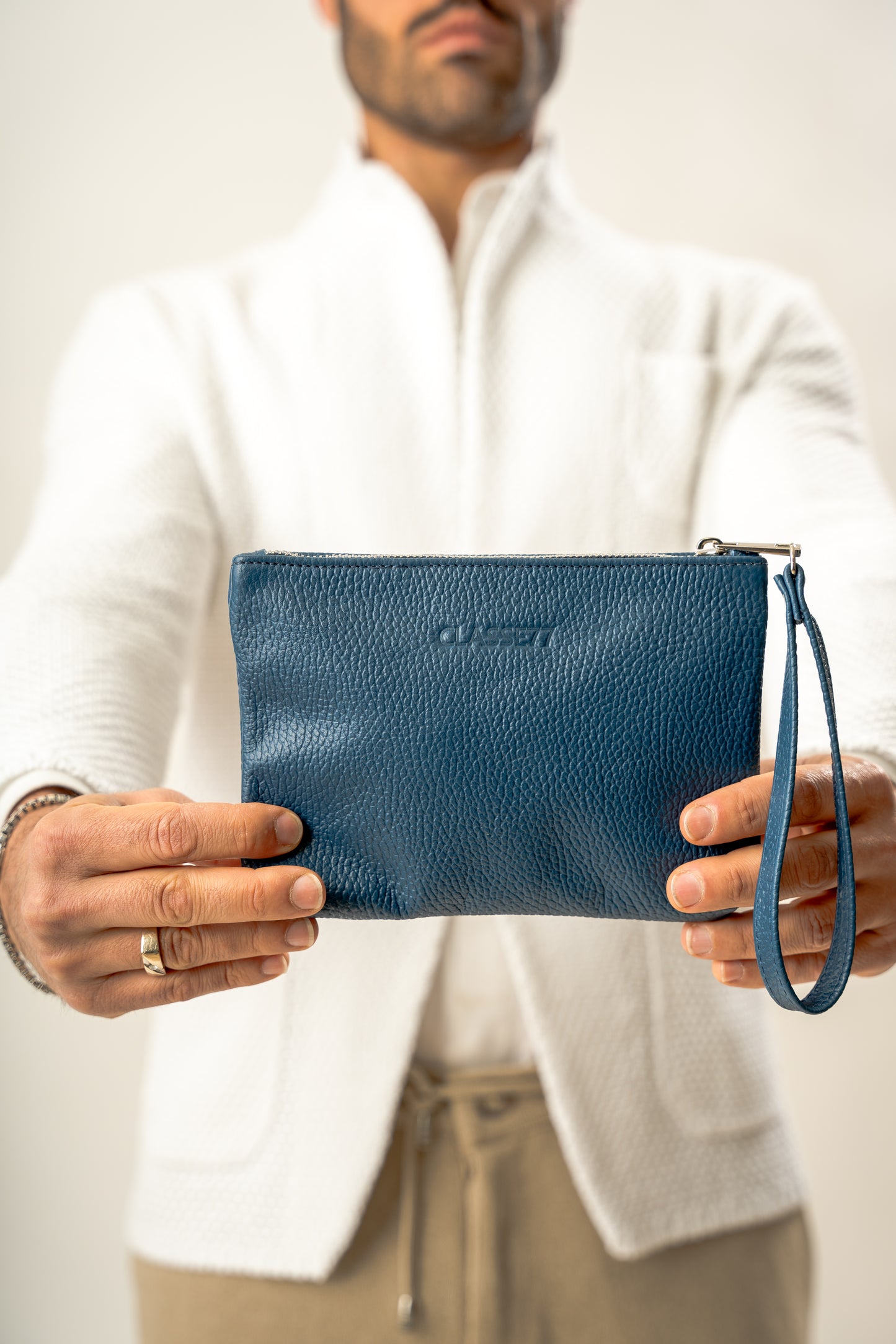Pochette a Mano in vera Pelle morbida - Borsetta Piccola Clutch con Laccetto - Unisex - Made in Italy