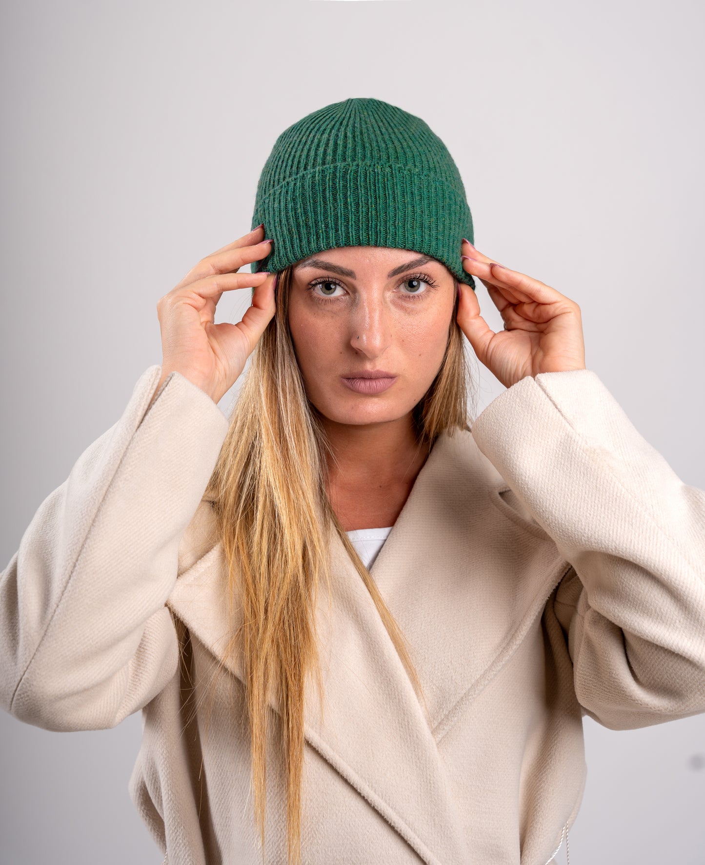 Berretto in Maglia al 100% in Lana a coste 1X1 - Unisex - Made in Italy